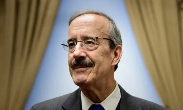 Kurti shkruan për vdekjen e Engel: Mbështeti ndërhyrjen e NATO’s për ndaljen e gjenocidit në Kosovë