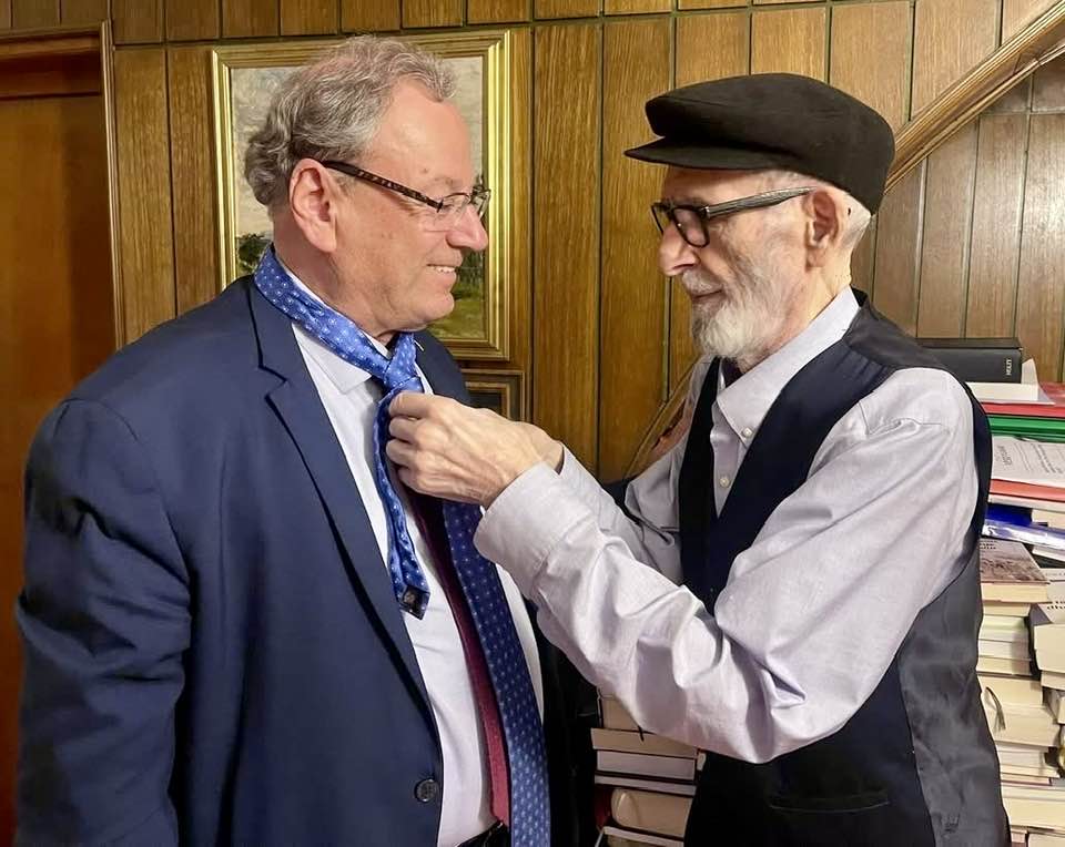 “Po përgatiteshim t’ia festonim ditëlindjen”, miku i Qosjes flet për takimin e fundit me akademikun