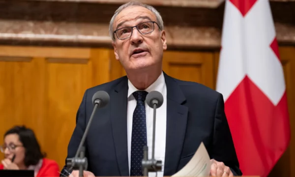 Presidenti zviceran: S’i heqim ushtarët nga KFOR, jemi ndërmjetës joformal në bisedimet Kosovë-Serbi