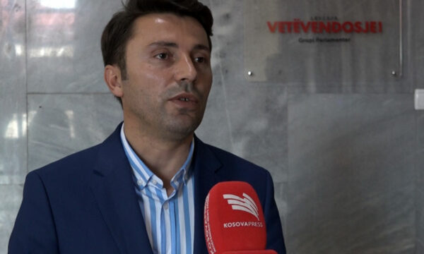 Rrustemi: S’mund të parashoh cilat do të jenë veprimet e Lëvizjes këto ditë – opozita përgjegjëse për zgjedhjet