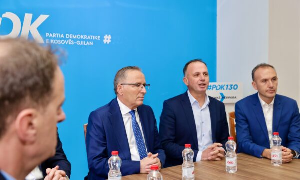 Hamza takon strukturat e PDK në Gjilan e Viti: Qeveria Kurti spektatore, vendi është drejt një krize të re