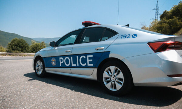 Arrestohen katër persona të kërkuar nga gjykata, 3 dërgohen në vuajtje të dënimit, njëri në mbajtje