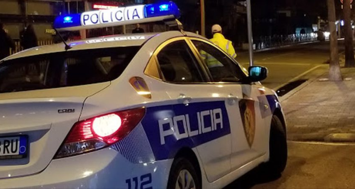 Me pistoletë dhe kokainë, arrestohet në hotelin ku qëndronte 42-vjeçari