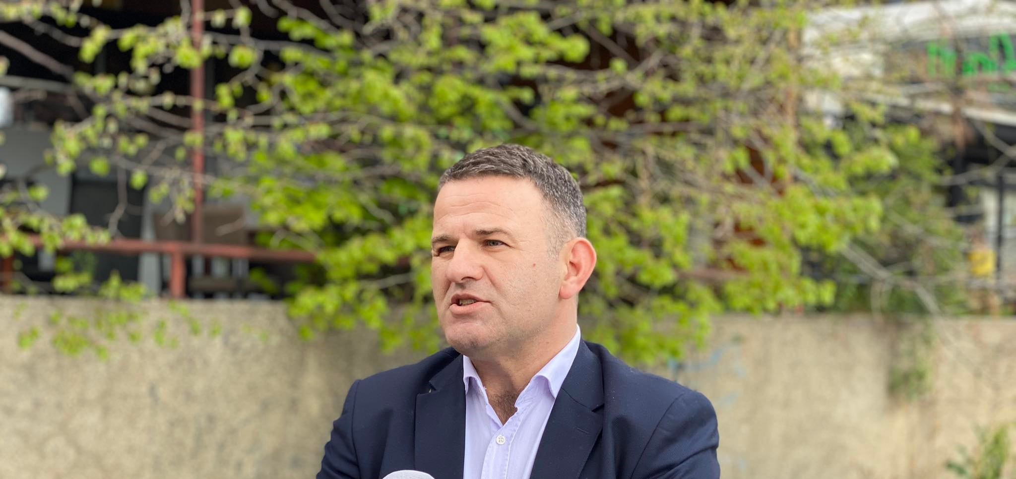 Kasolli: Duke mos e emëruar anëtarin e ri në KQZ, Vjosa Osmani i bëri favor Vetëvendosjes