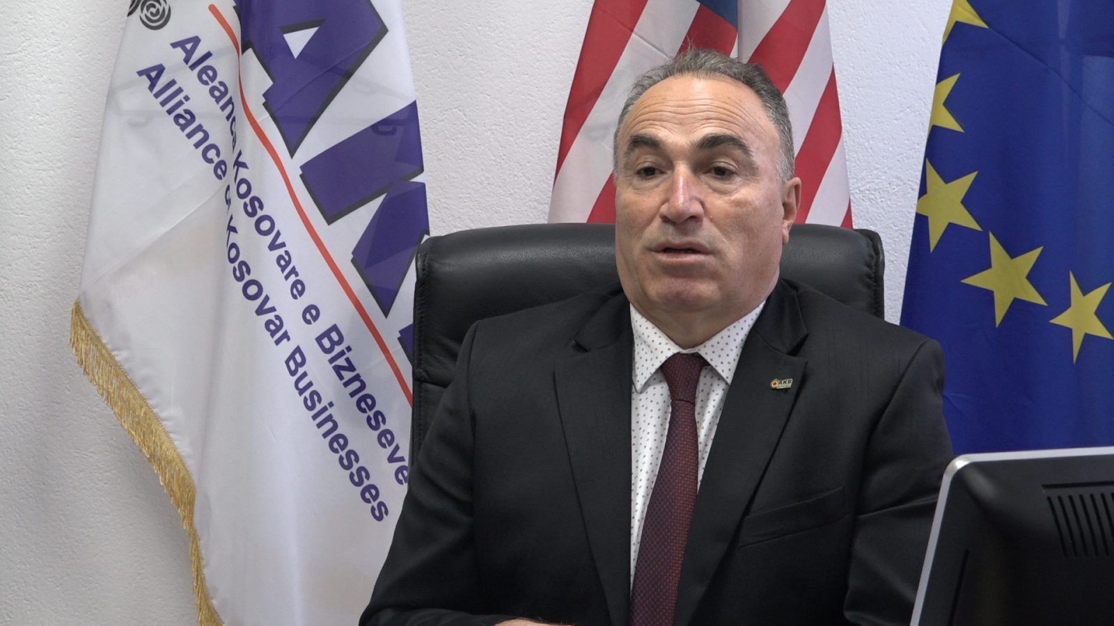 Çmimet e larta, Shahini: Qeveria po e menaxhon krizën në kurriz të bizneseve dhe qytetarëve