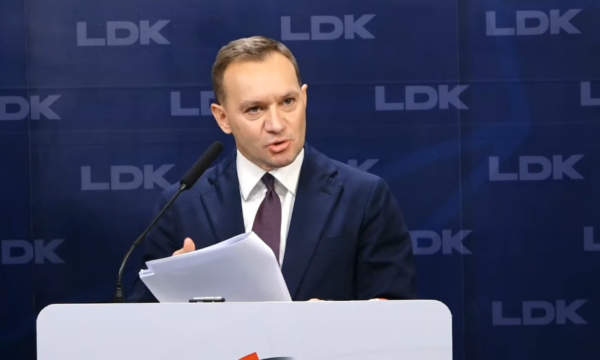 Zogaj: Do t’i përgjigjemi pozitivisht ftesave për diskutime