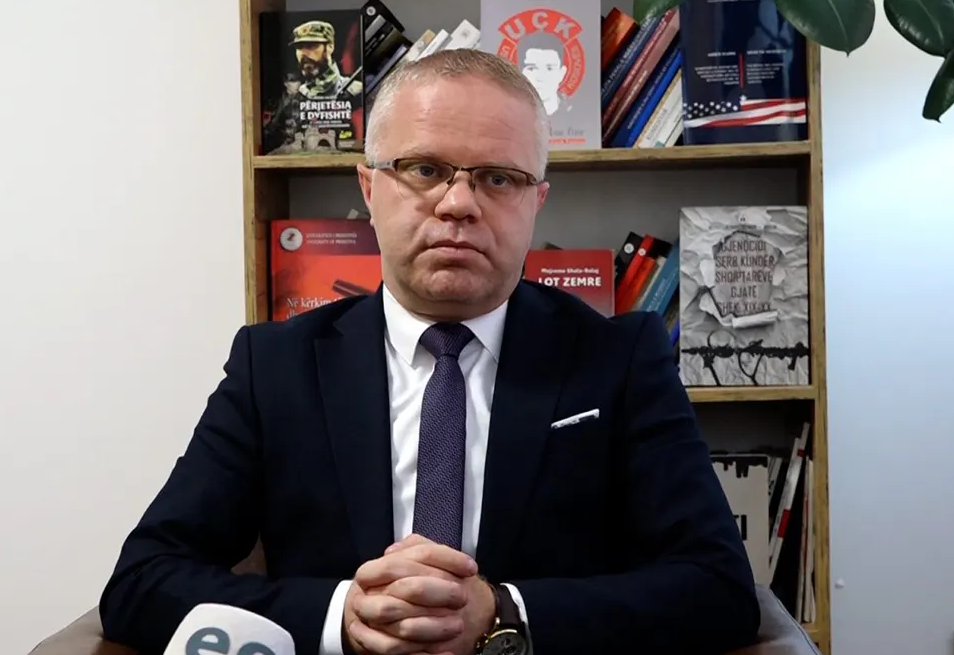 Avokati Bajraktari: Mungesa e gjyqtarëve dhe stafit po shkakton vonesa në drejtësinë civile