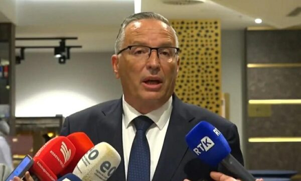 Seanca e VV për Presidentin, PDK shpalos qëndrimin në orën 13:15 në hollin e Kuvendit