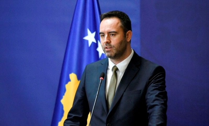 Konjufca për Qosjen: Na la edhe kolosi ynë i fundit intelektual