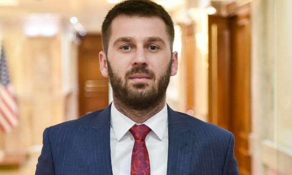 Shkarkimi i ambasadorit në Vatikan, Kërçeli i VV-së: Pati deklarata kundër Kurtit, s’kam informacion