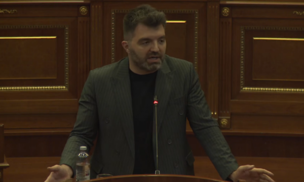 Deputeti i LDK’së: Në Kuvend nuk janë vetëm Lëvizja Vetëvendosje dhe Lista Srpska