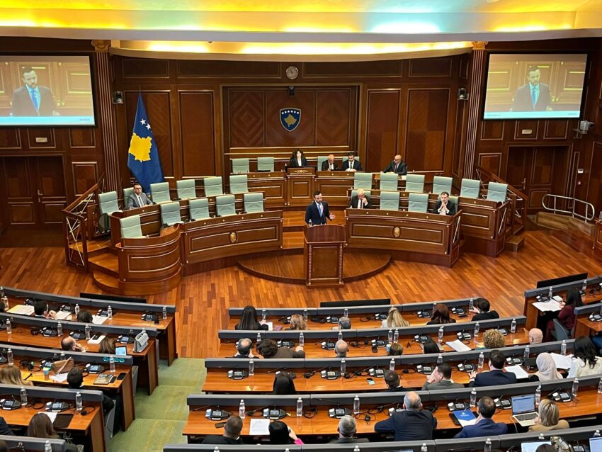 Mospajtime në kuvend për projektligjet e Vetëvendosjes, opozita i refuzon
