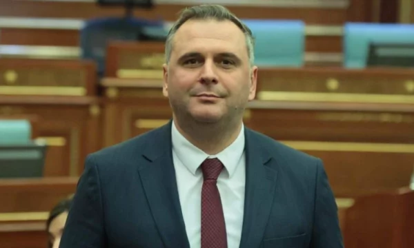 Bajqinovci akuza partive opozitare: Kërkuan president konsensual, tani po duan kandidatë nga partitë e tyre