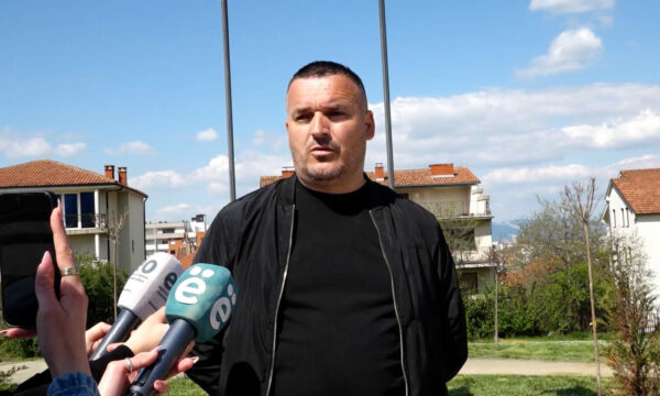 Tentoi të pengonte hyrjen e Ramës në varrezat e dëshmorëve, djali i dëshmorit tregon pse e bëri