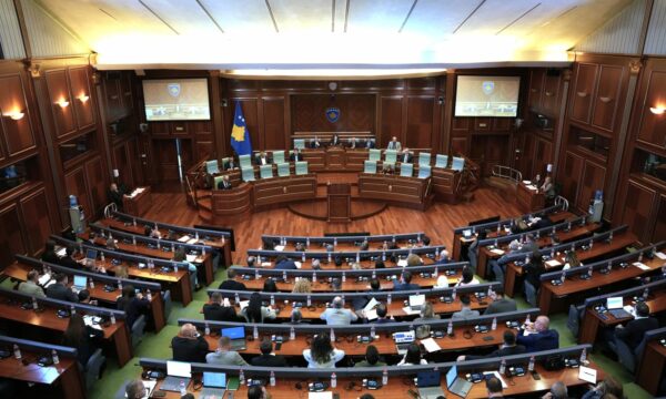 Opozita: S’ka komunikim për seancën e presidentit