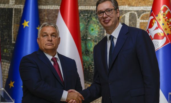 Budapesti pas Orbanit: “Një sinjal i keq për Vuçiqin”