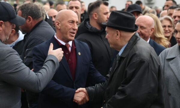 Haradinaj për përvjetorin e masakrës së Lypieniqit: Sot ndamë dhimbjen me familjarët
