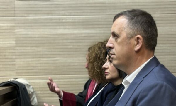 Gjykimi për gazin lotsjellës, Salih Zyba kërkon që shkaku i zgjedhjeve seanca e radhës të caktohet pas 45 ditësh