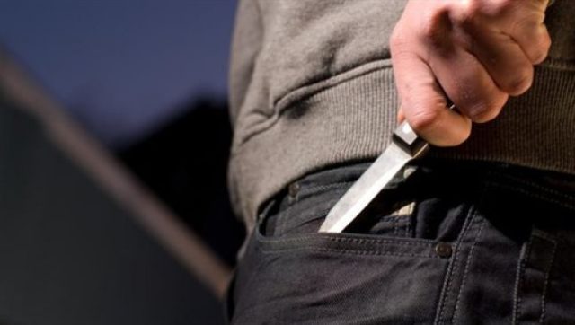 Grabitje me thikë në Fushë- Kosovë, arrestohen dy të dyshuar