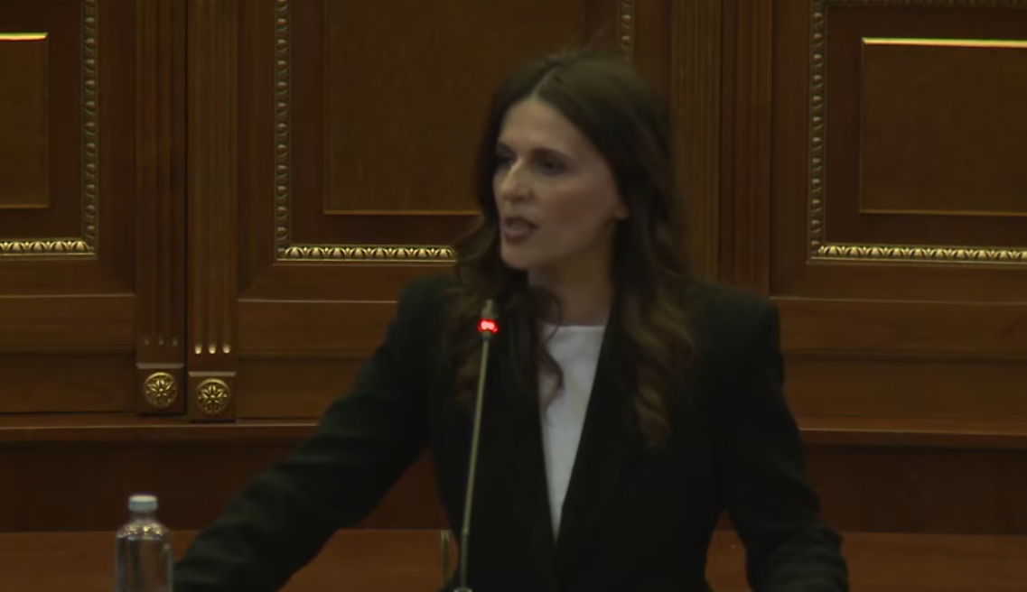 PDK-ja insiston që rezoluta për luftën të jetë pika e parë e rendit të ditës, Çitaku-VV-së: S’është turp e dobësi ta pranoni kërkesën e opozitës