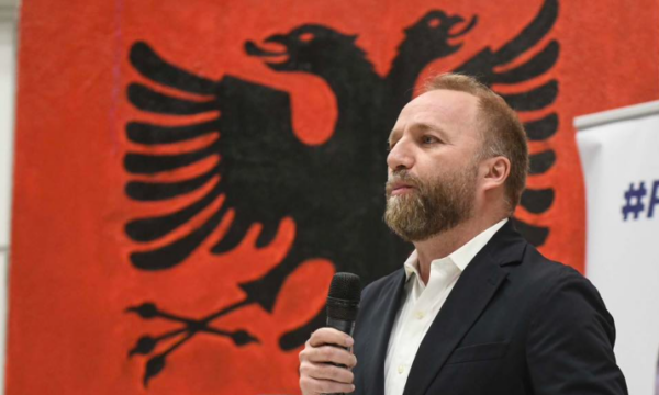 Abelard Tahiri s’kandidon për deputet: Do të jem pranë Kryeministrit Bedri Hamza, duke mbështetur PDK-në