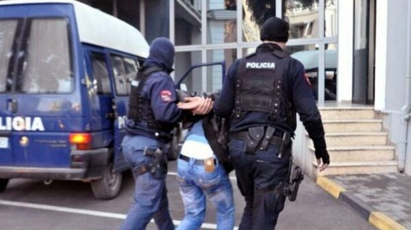 Arrestohet në Shqipëri Anton Allakaj, i dënuar me 11 vjet burgim për vrasje, pritet ekstradimi drejt Kosovës