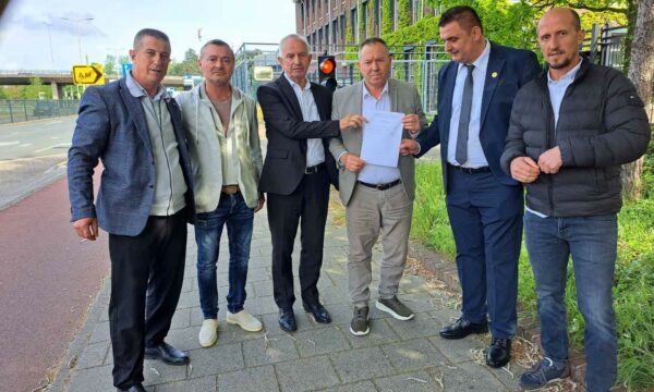 OVL e dorëzon në Speciale peticionin kundër ‘‘padrejtësisë që po ndodh ndaj ish-krerëve të UÇK-së’’