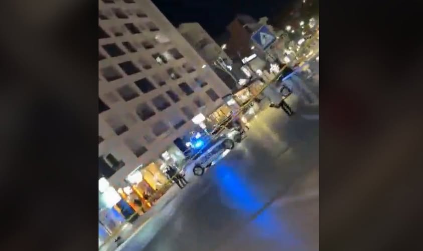 Të shtëna me armë para gjykatës në Pejë – VIDEO