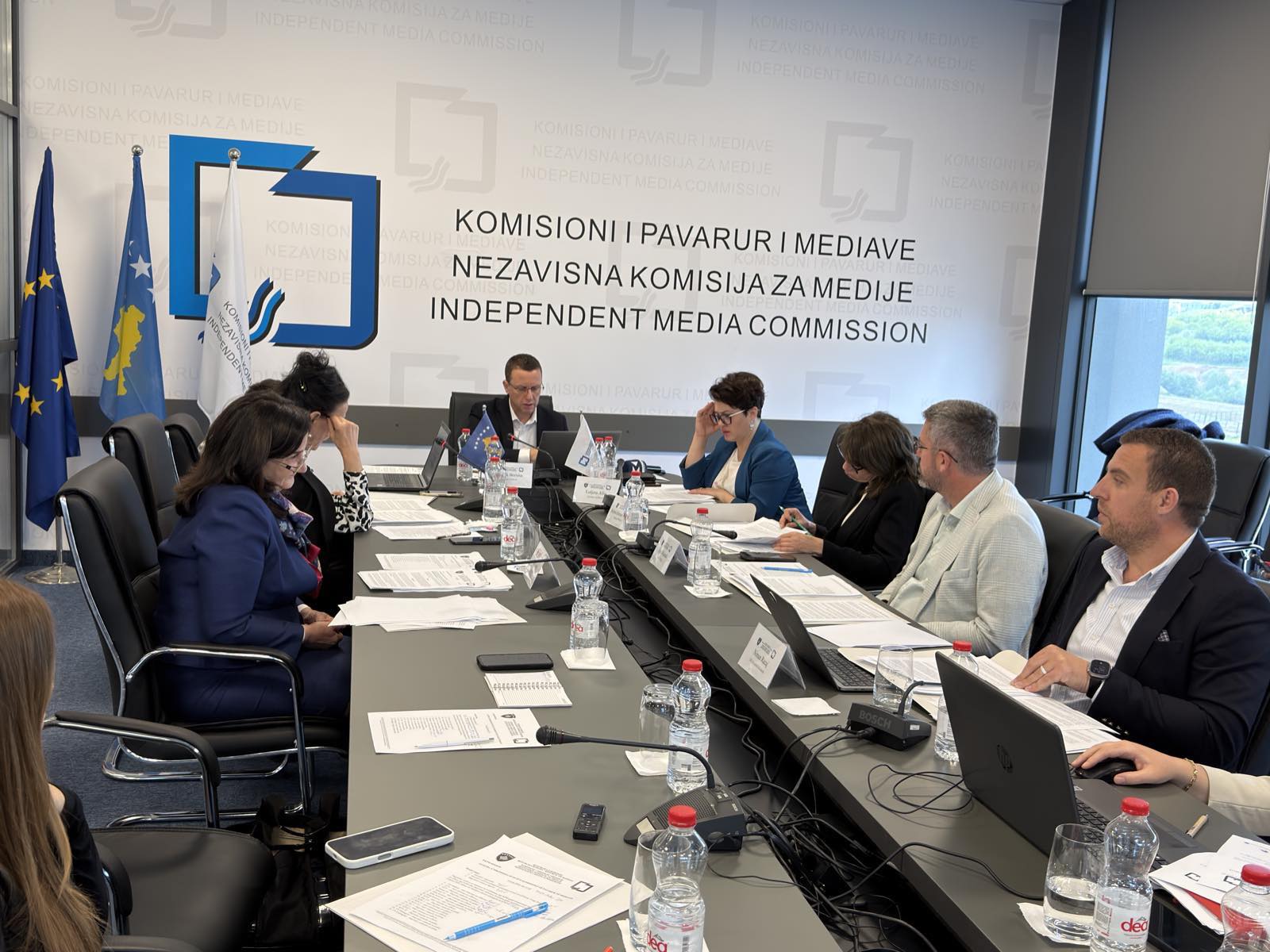 KPM mban mbledhjen e dytë për vitin 2026, shqyrton raste të shumta ndaj mediave