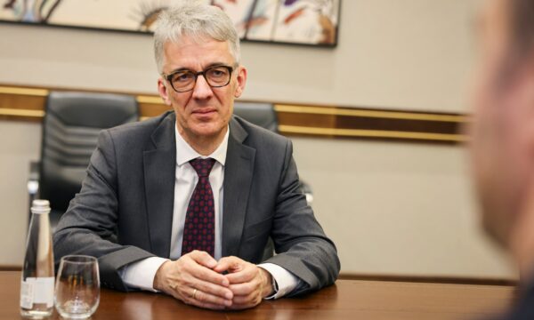 Ambasada e Gjermanisë: Për keqardhje që po humbet kohë e çmuar me zgjedhje të reja