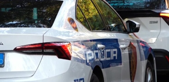Plagosi me armë shokun, arrestohet i riu dhe dy shokët e tij në Tiranë