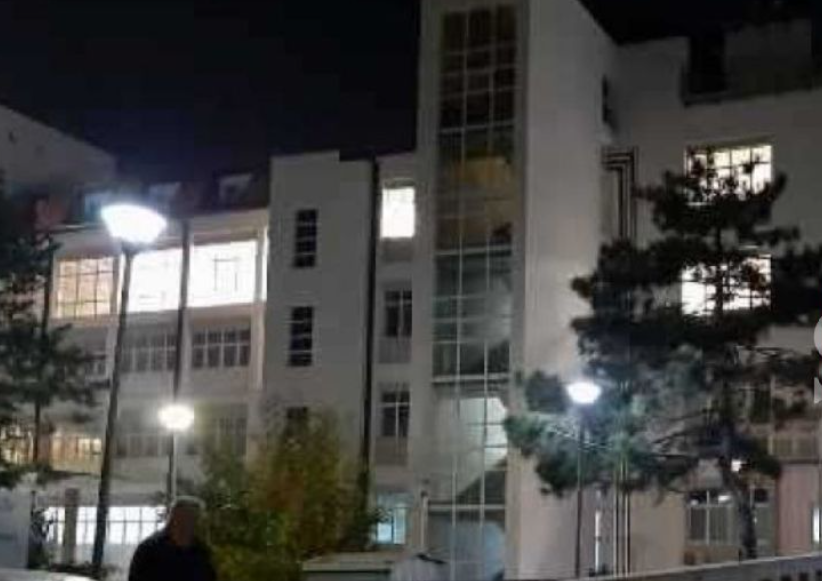 Sulmi në Bregun e Diellit | “Plaku” ende në gjendje të rëndë, nën kujdes intensiv