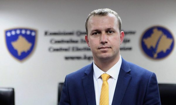 917 kandidatë për deputetë, Elezi: 23 subjekte politike dorëzuan listat, 4 parti jo