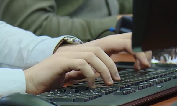 Hyrje e paautorizuar në sistem kompjuterik, intervistohet një person në Prishtinë