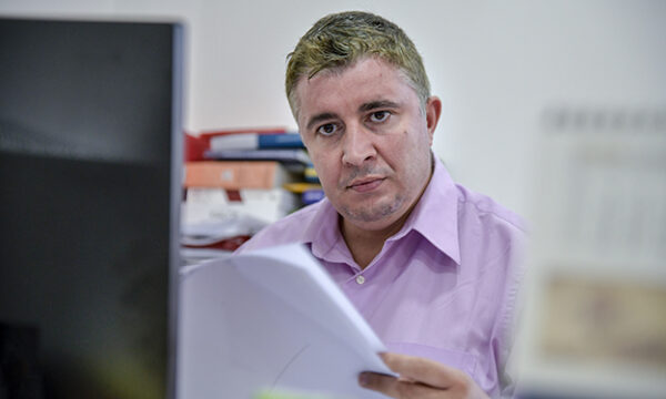 Nurellari: Kurtit i leverdisin zgjedhjet, e zgjeron kontrollin politik dhe institucionet mbushen me njerëz besnikë