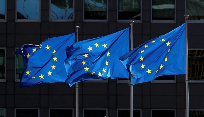 Brukseli pas tarifave të Trump për automjetet e BE-së: Do t’i mbajmë opsionet e hapura për të mbrojtur interesat tona