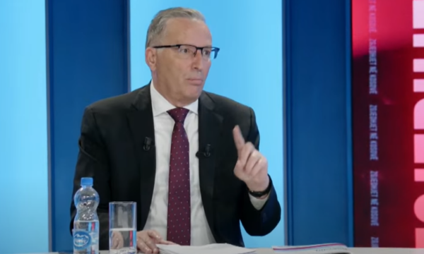 “Një parti që me 51% e çon vendin në zgjedhje u ra në provim”, Bedri Hamza për Kurtin: Nuk deshi president