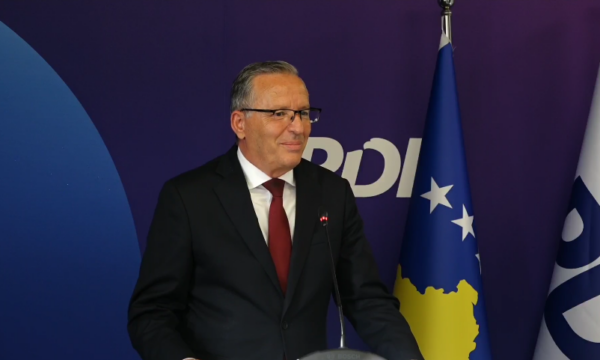 Hamza: Është bërë trend të ketë nominime për kryeministër, kjo pozitë mund të varet nga ndonjë marrëveshje politike pas zgjedhje