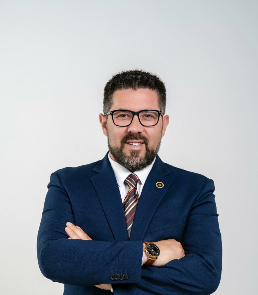 Dardan Krasniqi: Aviokompanive miliona euro, ndërsa gratë e motrat tona pa ilaqe për kancer