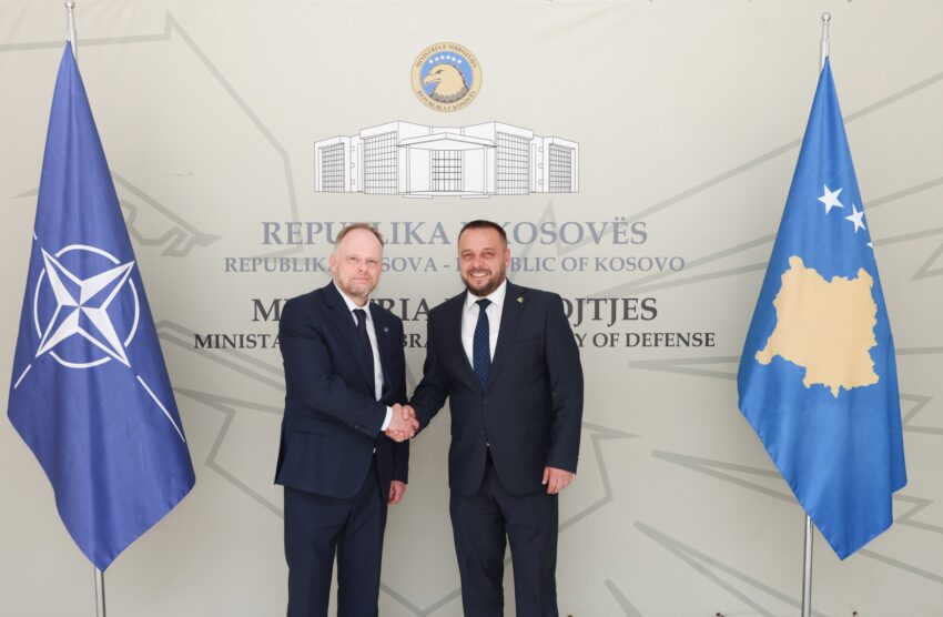 Maqedonci takon zyrtarin për Partneritete në NATO, flasin për integrimin euro-atlantik të Kosovës