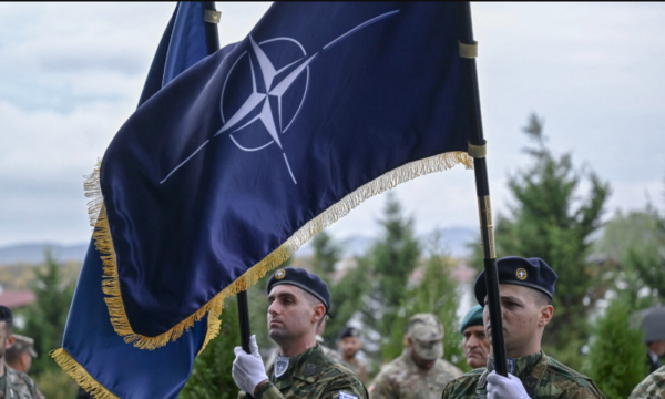 Grekët i bëjnë jehonë rezolutës, kongresmenët kërkojnë edhe mbështetjen e Athinës për Kosovën në NATO