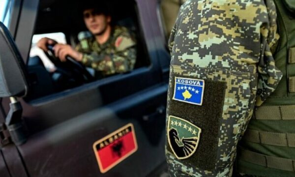 Vuçiq rikthen sulmet ndaj aleancës Kosovë-Shqipëri-Kroaci: U formua me insistimin e Zagrebit