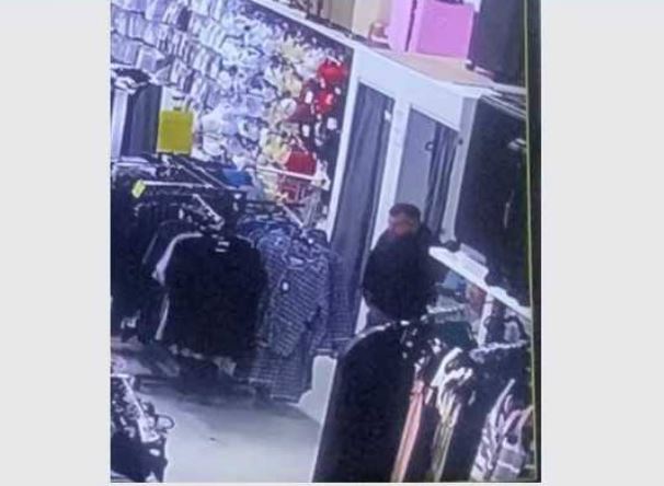 Shpallet në kërkim një i dyshuar për vjedhje në Drenas