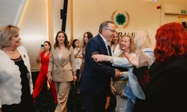 Hamza: Programi ynë ka në fokus fuqizimin real të grave, më 7 qershor bashkë i themi STOP krizës