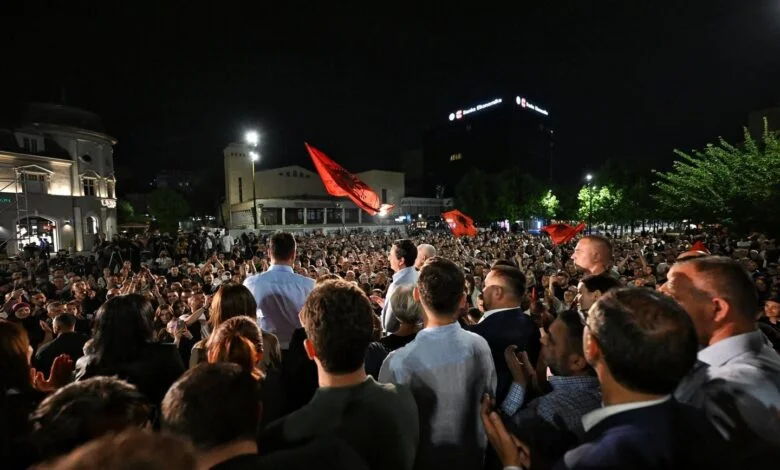 “Na duhet një partner i fortë”: Ndërkombëtarët kërkojnë formim të shpejtë të institucioneve