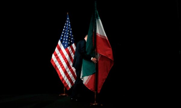 CNN: Lufta me Iranin i kushtoi SHBA-së 40 miliardë dollarë, edhe konsumatorët amerikanë paguan një çmim