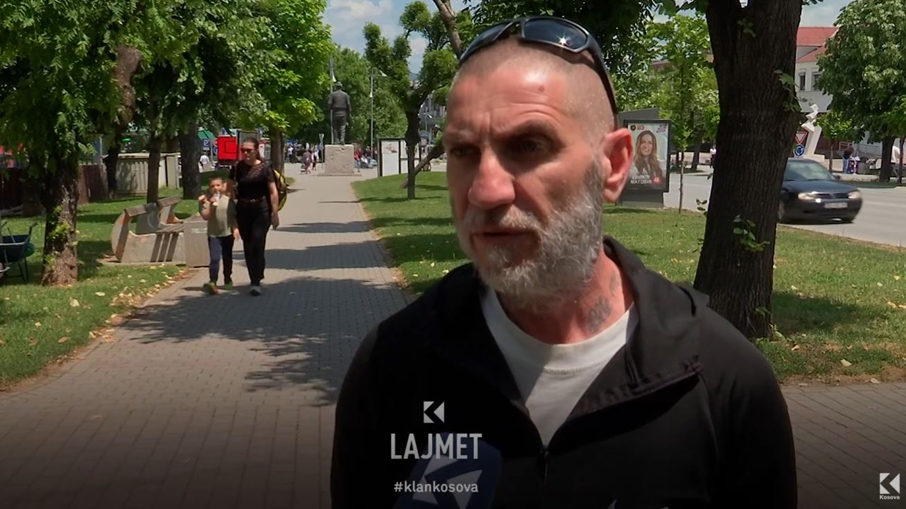 Maltretimet nga Serbia: Burg për simbolet shqiptare e amerikane
