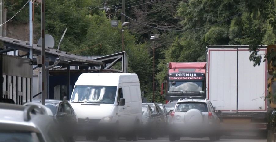 Parandalohet kalim ilegal i kufirit në Bërnjak, konfiskohen pajisje elektronike