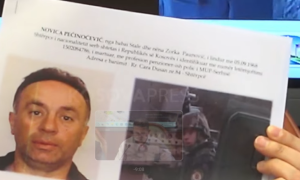 Fotot e dy nga të dyshuarve të arrestuar sot për Masakrën e Reçakut