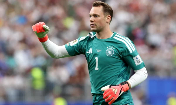 Neueri ‘theu’ një rregull të FIFA-s gjatë ndeshjes me Curaçaon